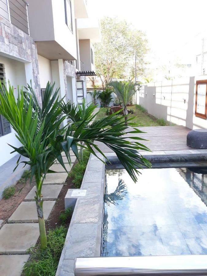2 Bedroom Flat 15 Mins Walk From Flic En Flac Beach Exteriér fotografie