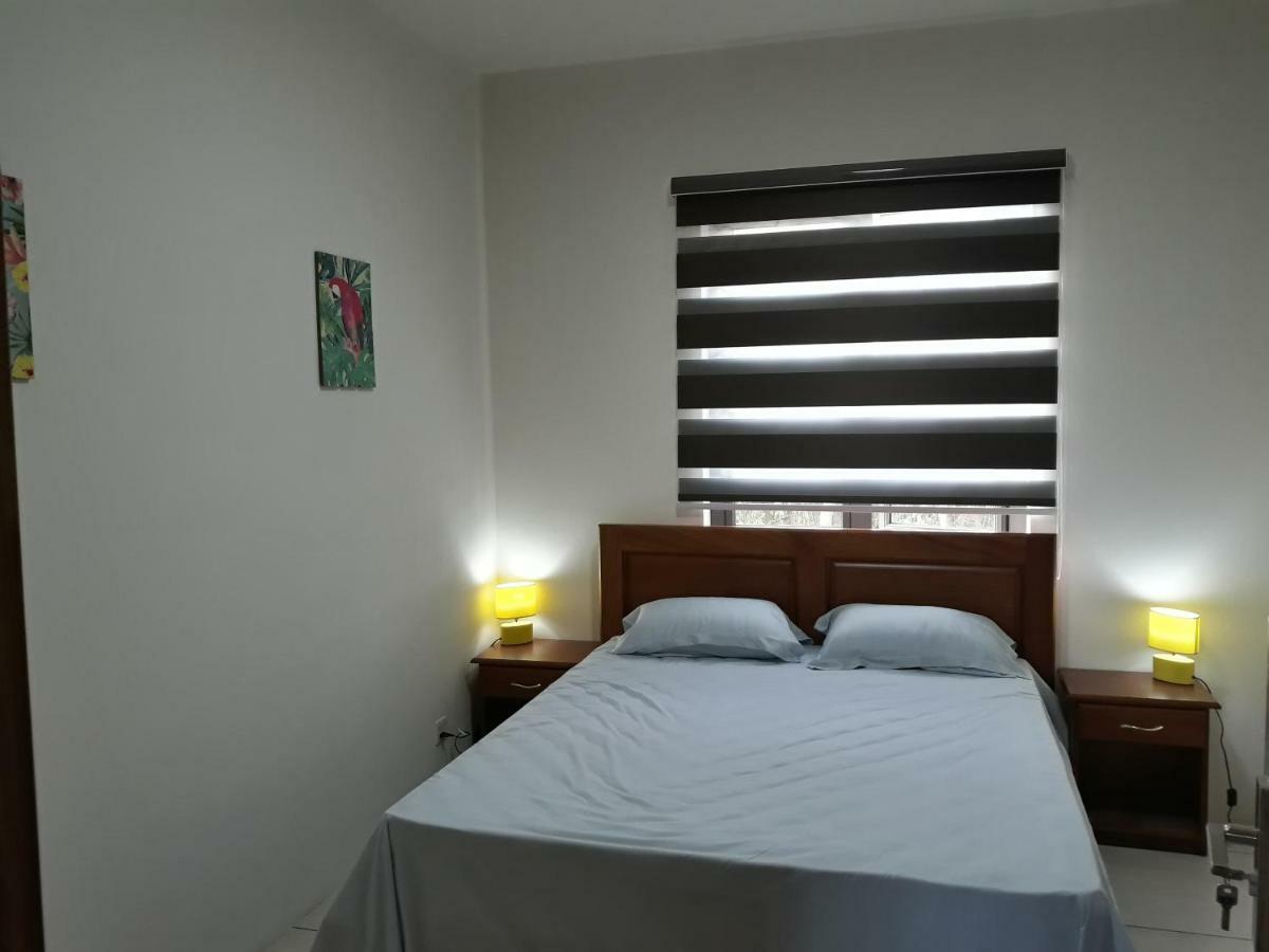 2 Bedroom Flat 15 Mins Walk From Flic En Flac Beach Exteriér fotografie